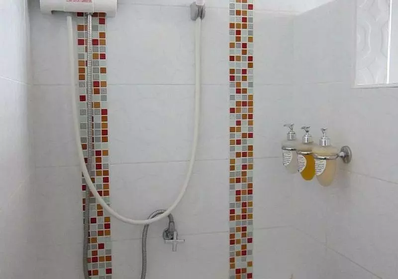 Hotelli Baan Rabiang Mai Maesot