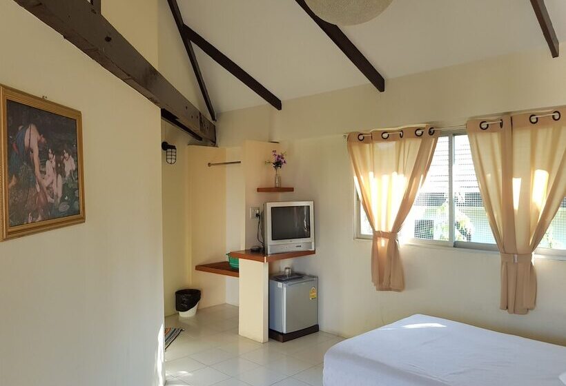 Casa Holiday Hotel Sha