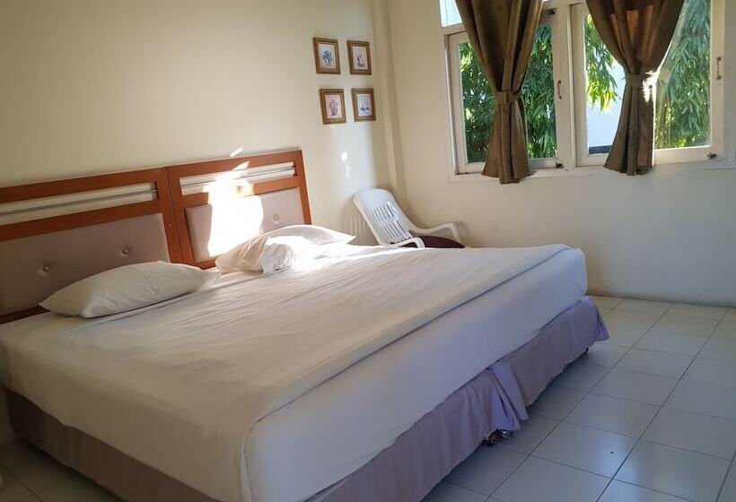 Casa Holiday Hotel Sha