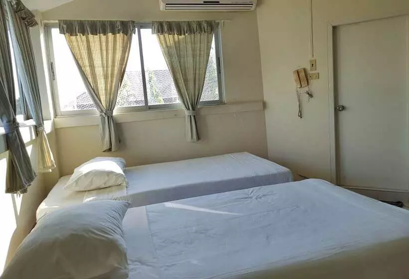 Casa Holiday Hotel Sha