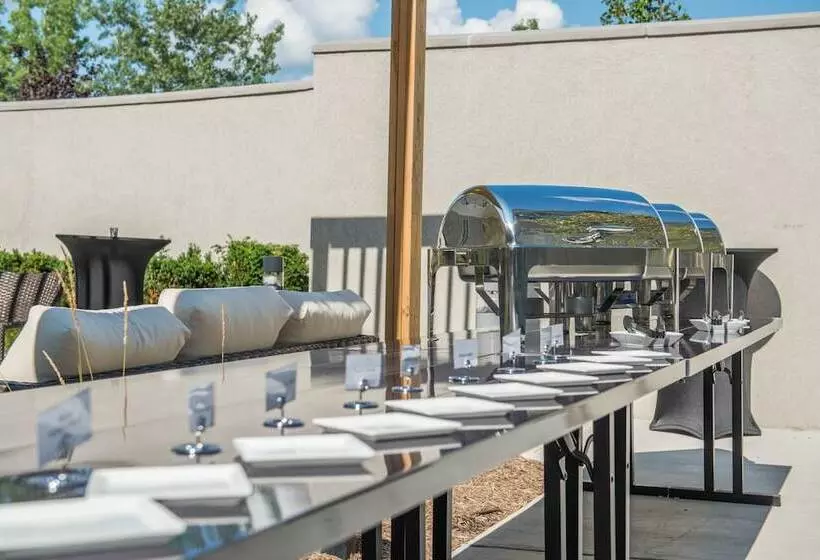 Hotelli Courtyard By Marriott Wayne Fairfield