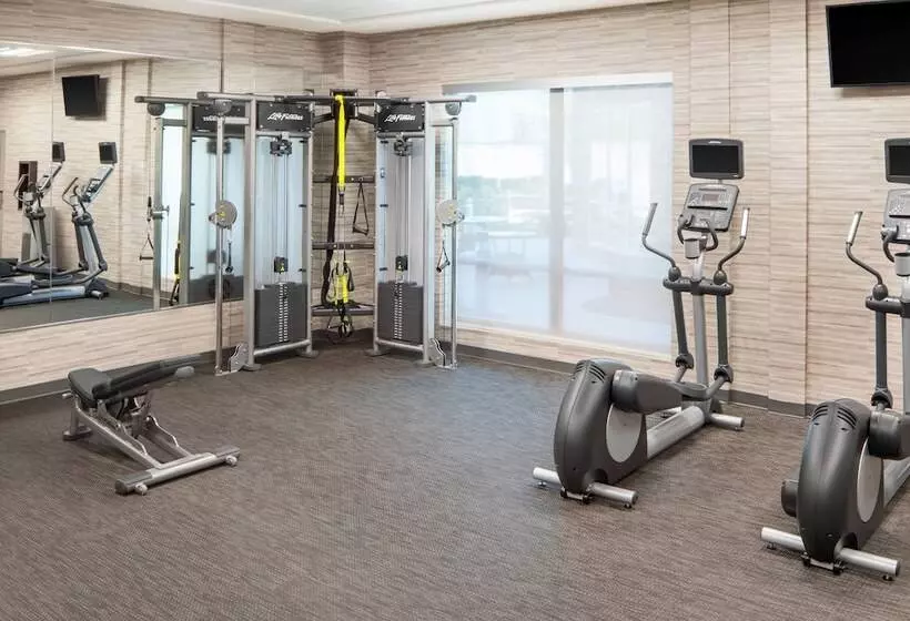 Hotelli Courtyard By Marriott Wayne Fairfield