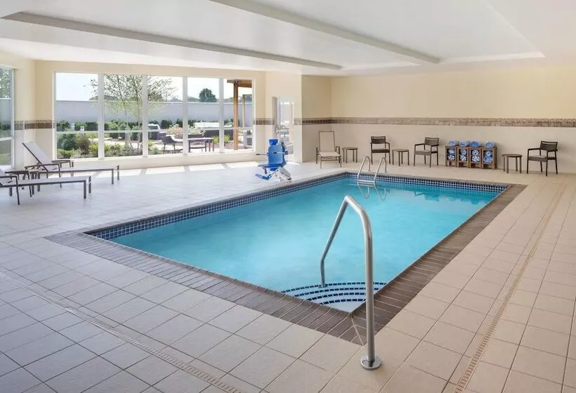 Hotelli Courtyard By Marriott Wayne Fairfield