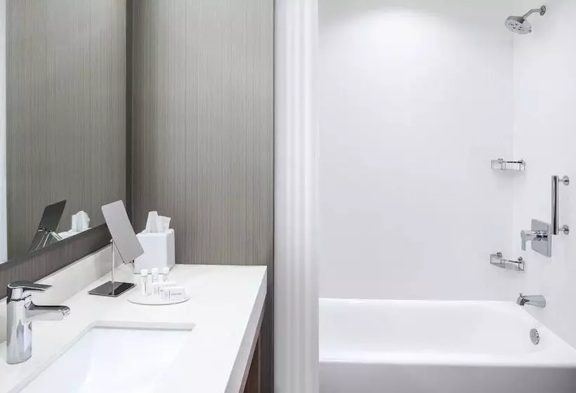 Hotelli Courtyard By Marriott Wayne Fairfield