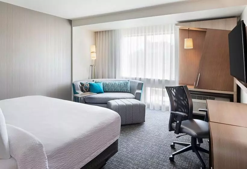 Hotelli Courtyard By Marriott Wayne Fairfield