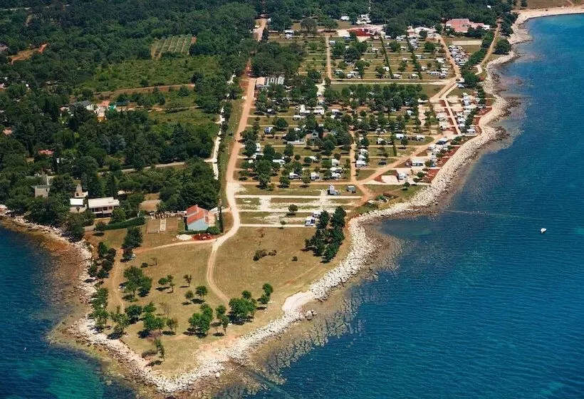 ホテル Happy Camp In Camping Park Umag