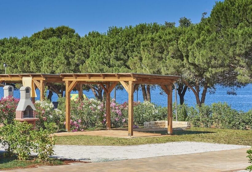 ホテル Happy Camp In Camping Park Umag