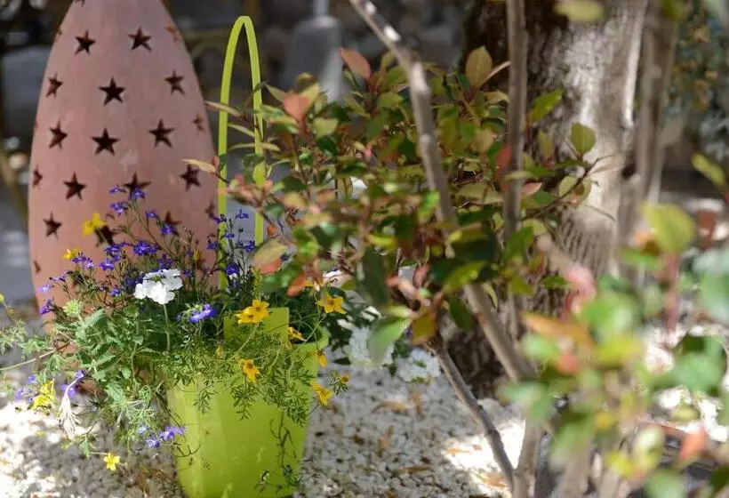 ホテル Le Mont Barral