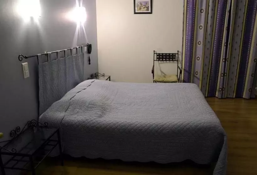 ホテル Le Mont Barral