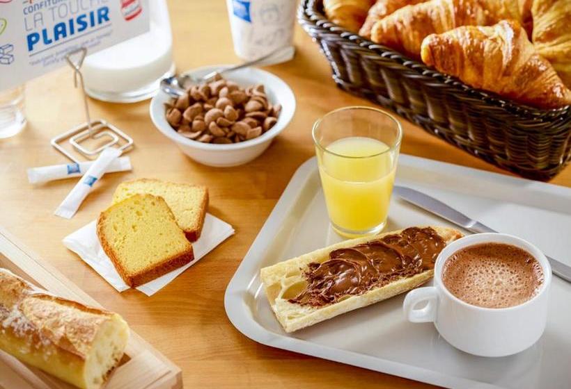 Отель Ibis Budget Montbéliard