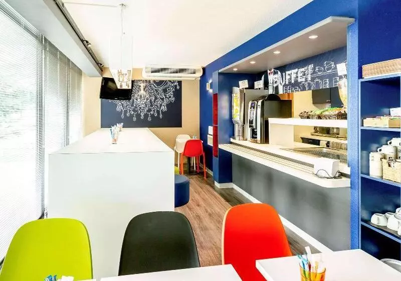 Hotelli Ibis Budget Pertuis Portes Du Luberon