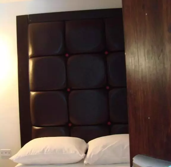 هتل Inn Plaza Del Angel Chihuahua