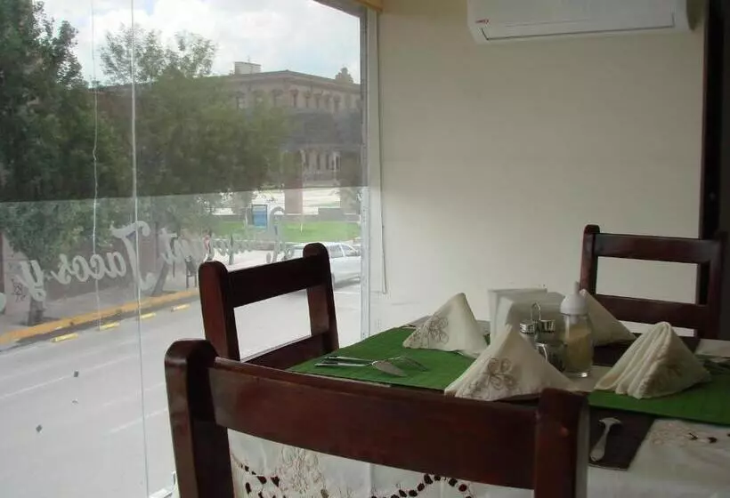 هتل Inn Plaza Del Angel Chihuahua