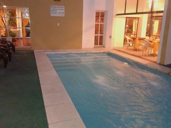 Hotelli Jardin Del Lago