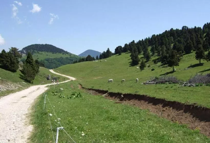 ホテル Le Mont Barral