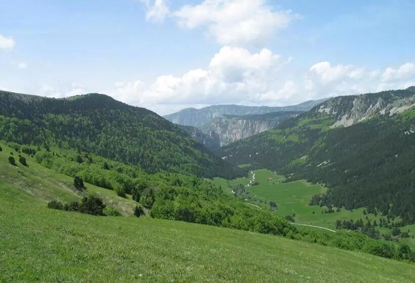 ホテル Le Mont Barral