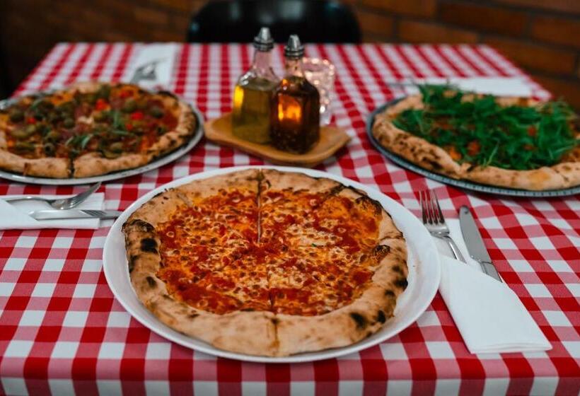 Отель Pod Figurą