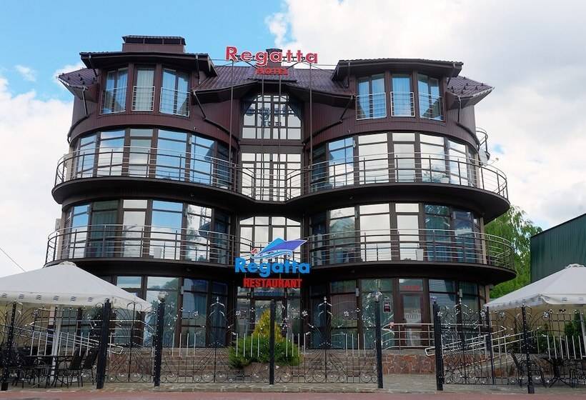 בית מלון כפרי Regatta