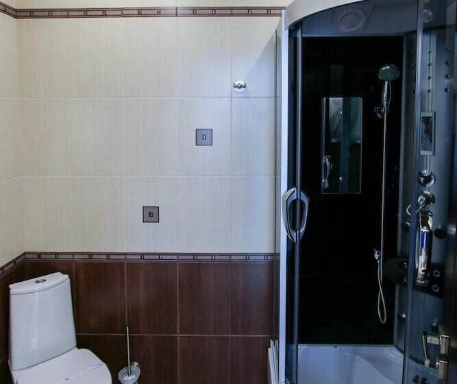 בית מלון כפרי Regatta