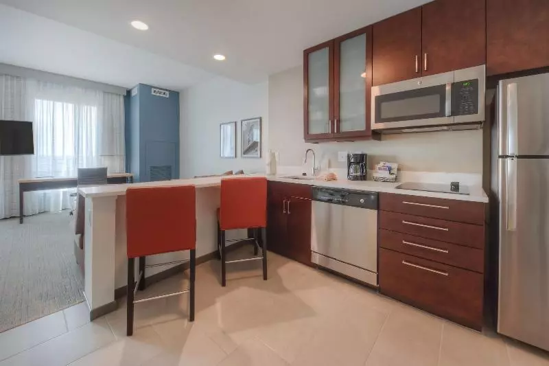ホテル Residence Inn By Marriott Raleigh Downtown
