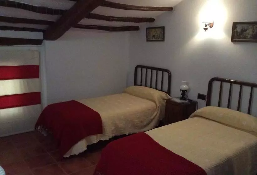 ホテル Señorío De Monterruiz