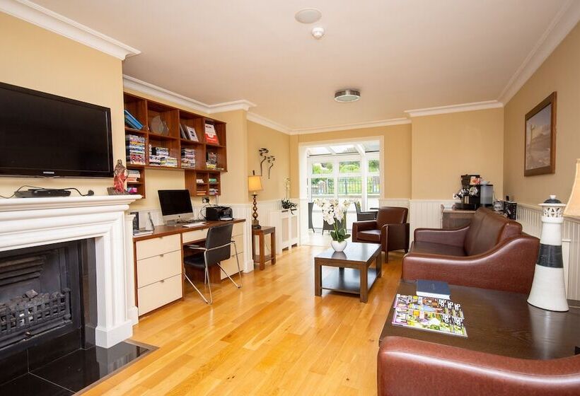 酒店 Strandhill Lodge And Suites Boutique