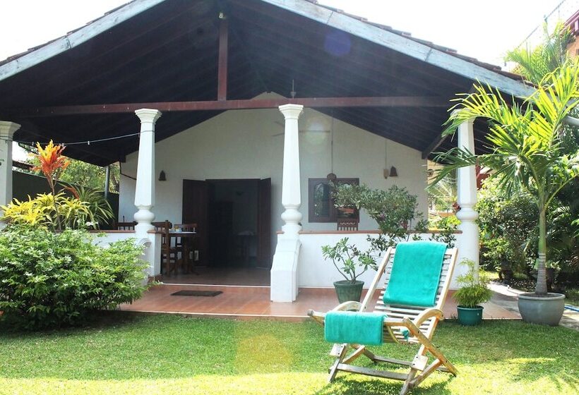 Szálloda Sujeewani Villa