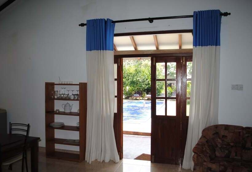 Szálloda Sujeewani Villa