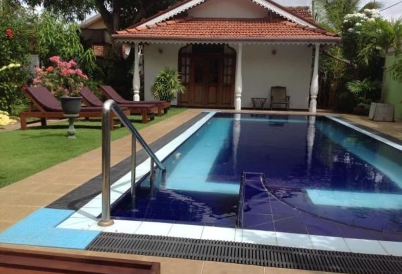 Szálloda Sujeewani Villa