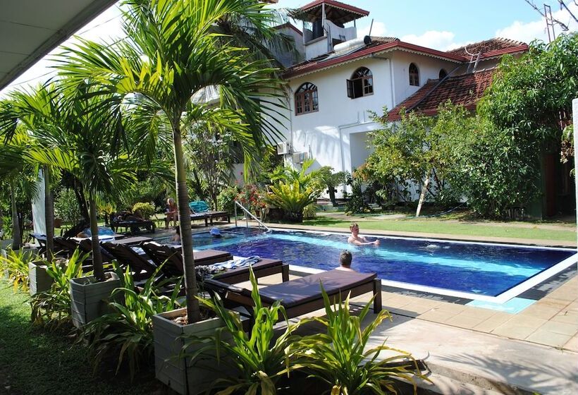 Szálloda Sujeewani Villa