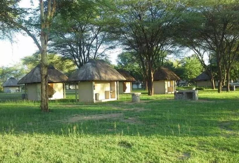 هتل The Big 5 Chobe Lodge