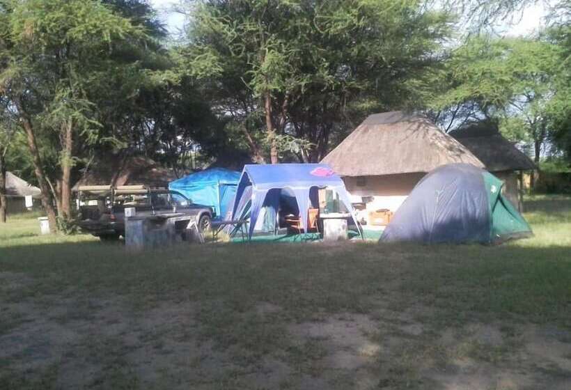 هتل The Big 5 Chobe Lodge