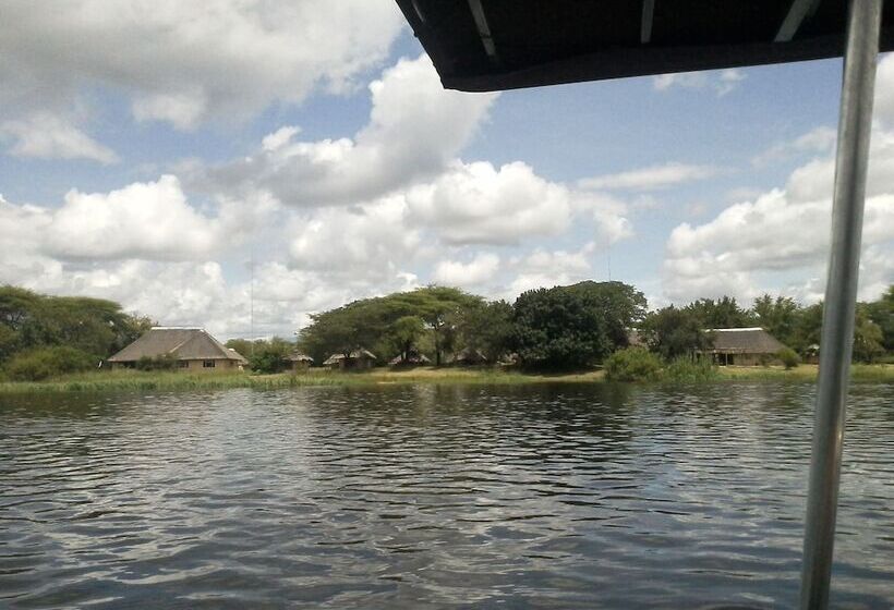 هتل The Big 5 Chobe Lodge