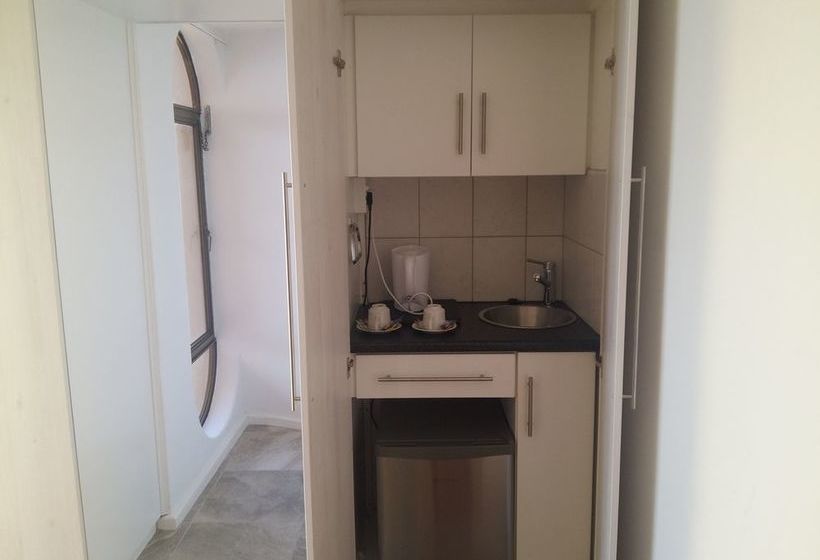 בית מלון כפרי Travel Inn Kroonstad