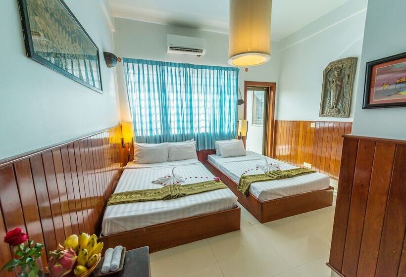 Hotel Travellerhome Angkor