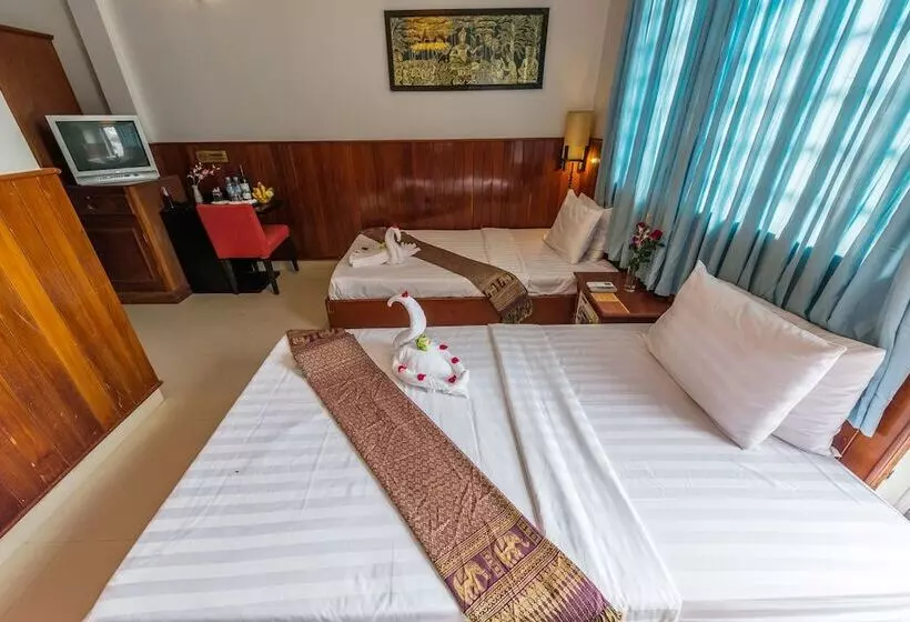 هتل Travellerhome Angkor