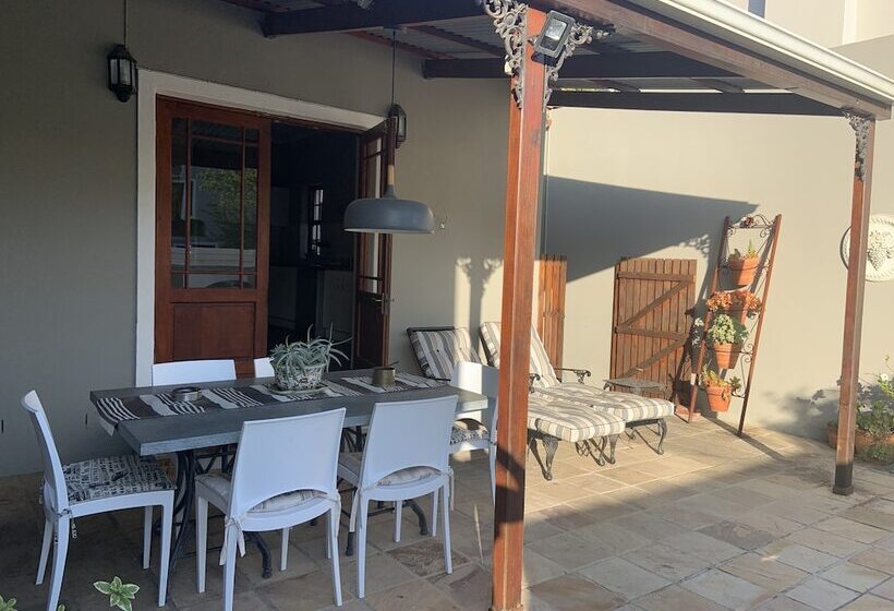 La Gratitude Guest House