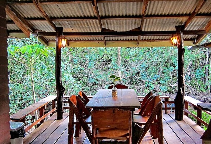 Pensão Baan Bua Cottage Sha Extra Plus B5510