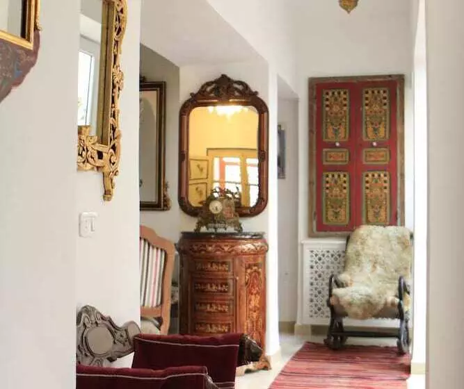پانسیون El Patio Courtyard House