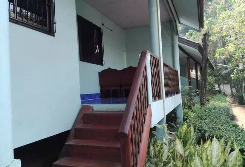 پانسیون Mr Jan Guesthouse