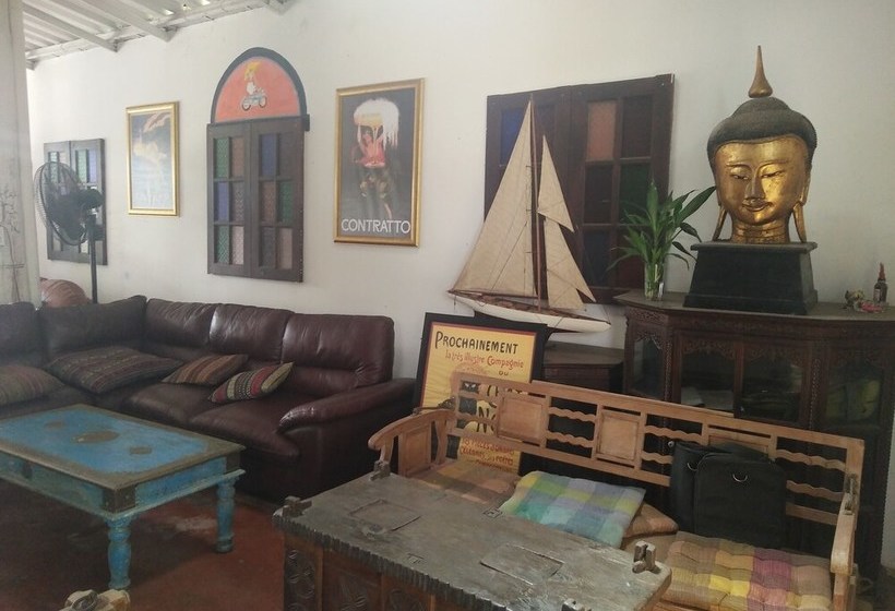 膳宿费 The Pai Pub