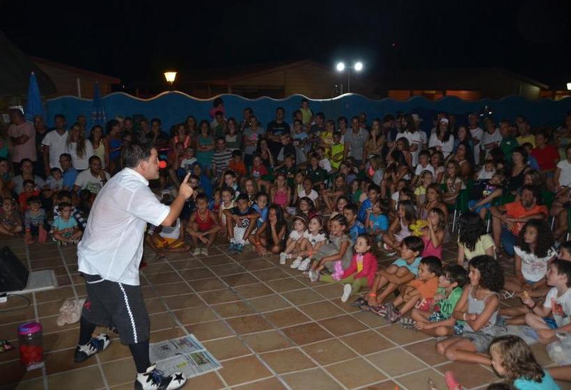 إقامة Bungalows Camping Caños De Meca