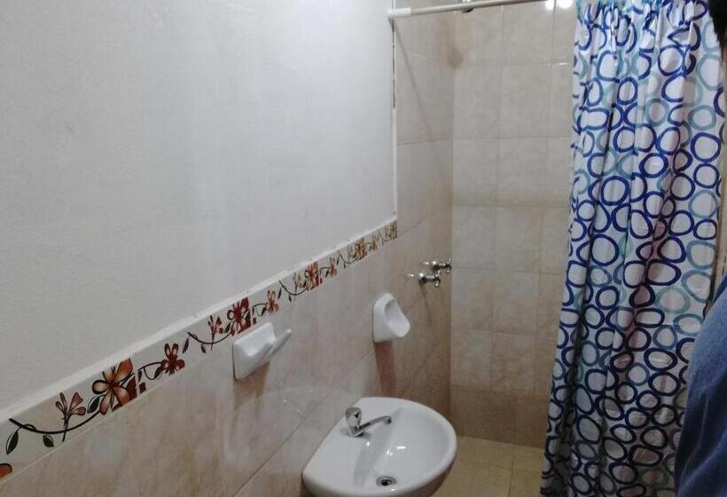 فندق صغير Hospedaje T&t