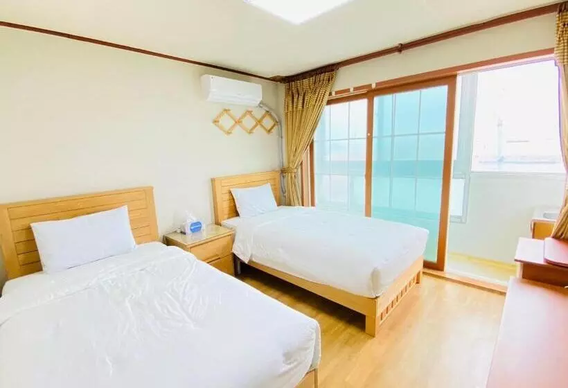 Billions Motel
