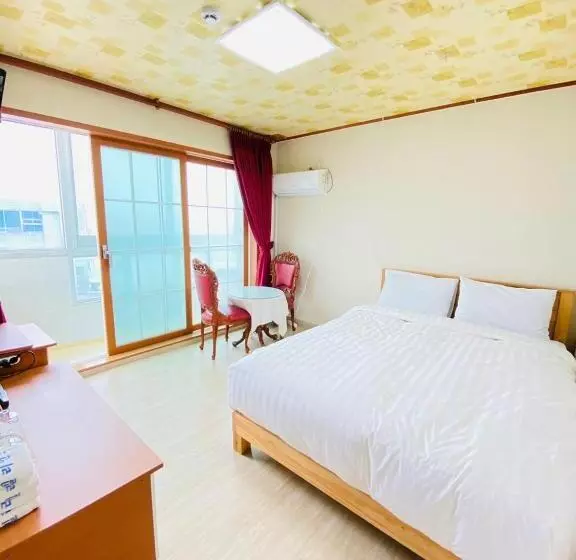 Billions Motel