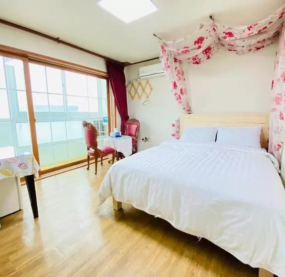 Billions Motel