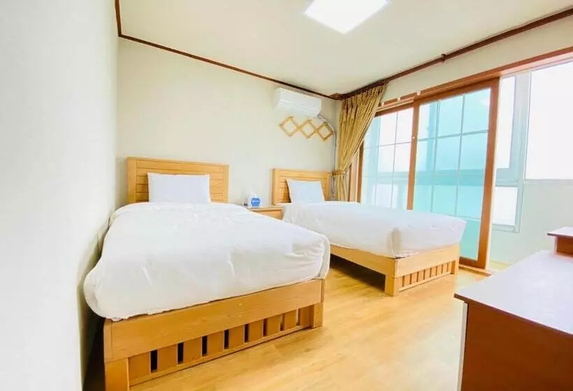 Billions Motel