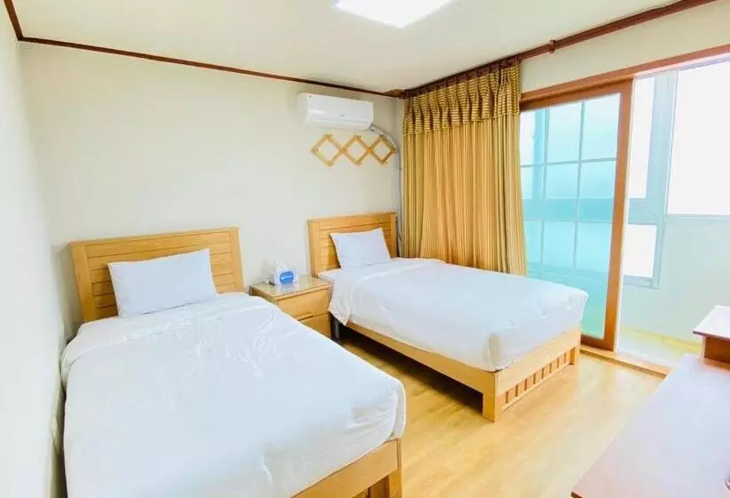 Billions Motel