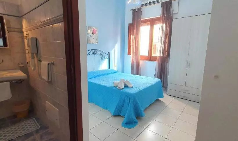 Hotelli Costa Gaia Rooms