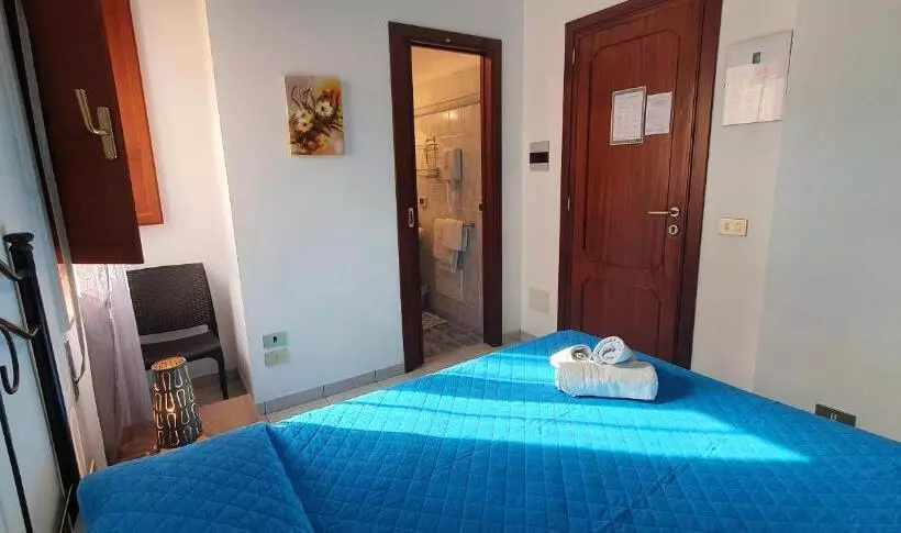 Hotelli Costa Gaia Rooms